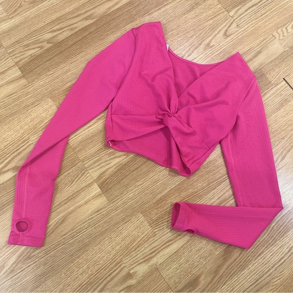 🩰 Ballet Core Pilates PINK long sleeve top size Medium NWT - Picture 3 of 15